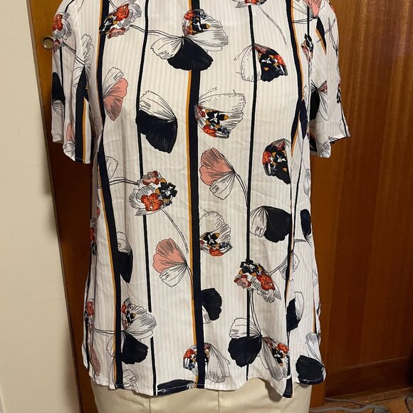 🌸Artsy Flower stripe Top Daniel Rainn for spring, navy, pink, white - Picture 2 of 6